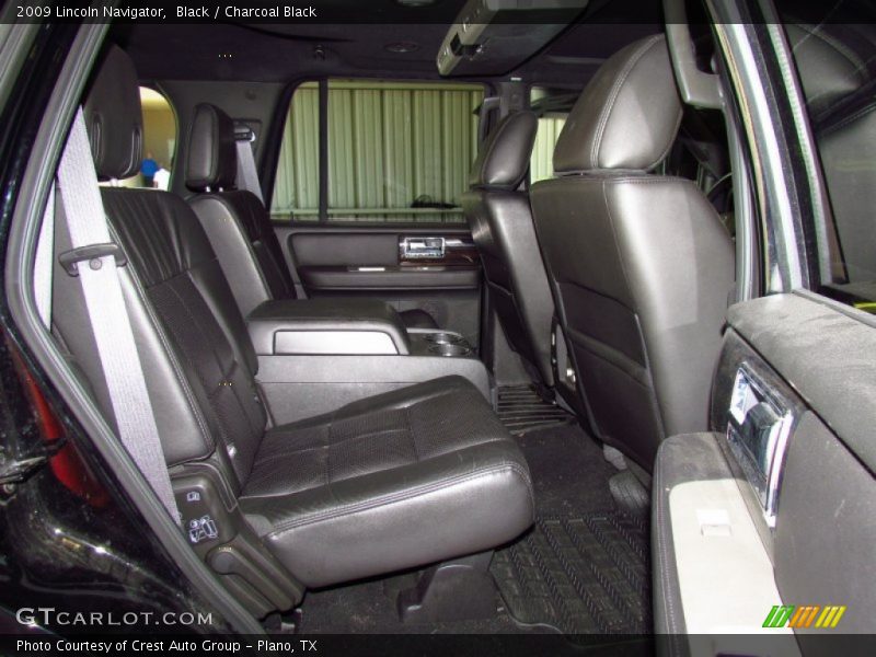 Black / Charcoal Black 2009 Lincoln Navigator