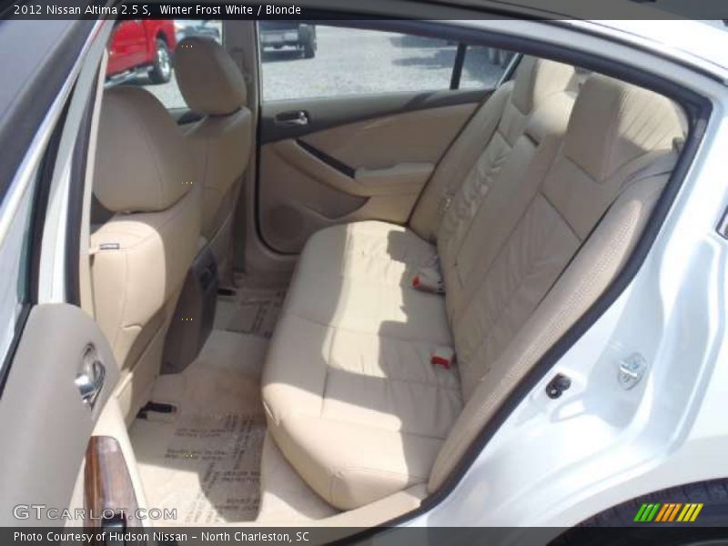 Winter Frost White / Blonde 2012 Nissan Altima 2.5 S