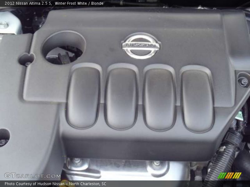 Winter Frost White / Blonde 2012 Nissan Altima 2.5 S