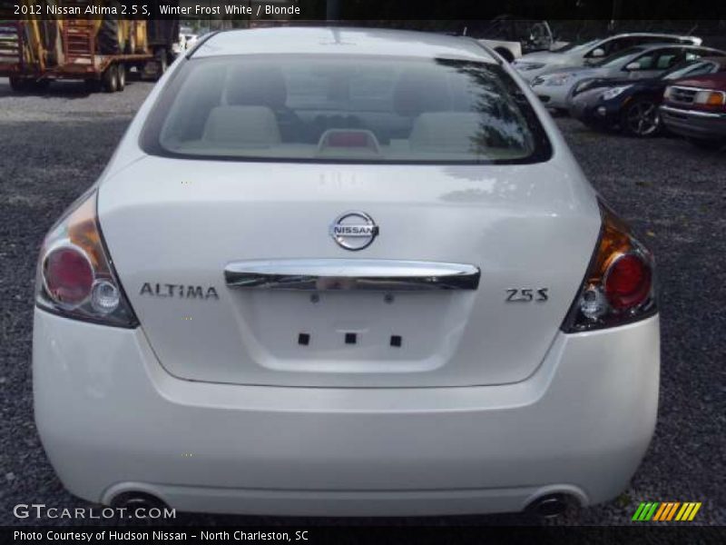 Winter Frost White / Blonde 2012 Nissan Altima 2.5 S