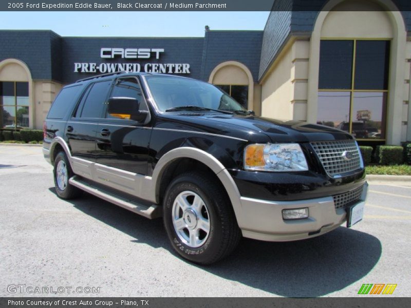 Black Clearcoat / Medium Parchment 2005 Ford Expedition Eddie Bauer