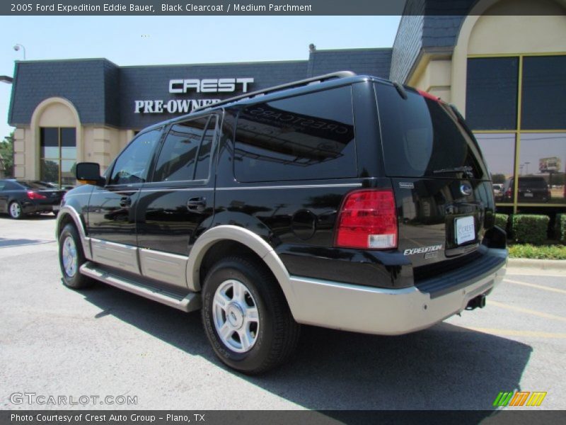 Black Clearcoat / Medium Parchment 2005 Ford Expedition Eddie Bauer