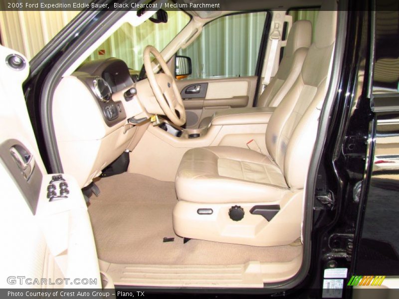Black Clearcoat / Medium Parchment 2005 Ford Expedition Eddie Bauer