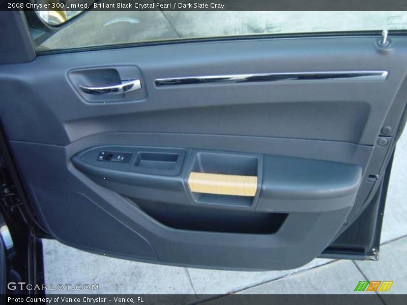 Brilliant Black Crystal Pearl / Dark Slate Gray 2008 Chrysler 300 Limited