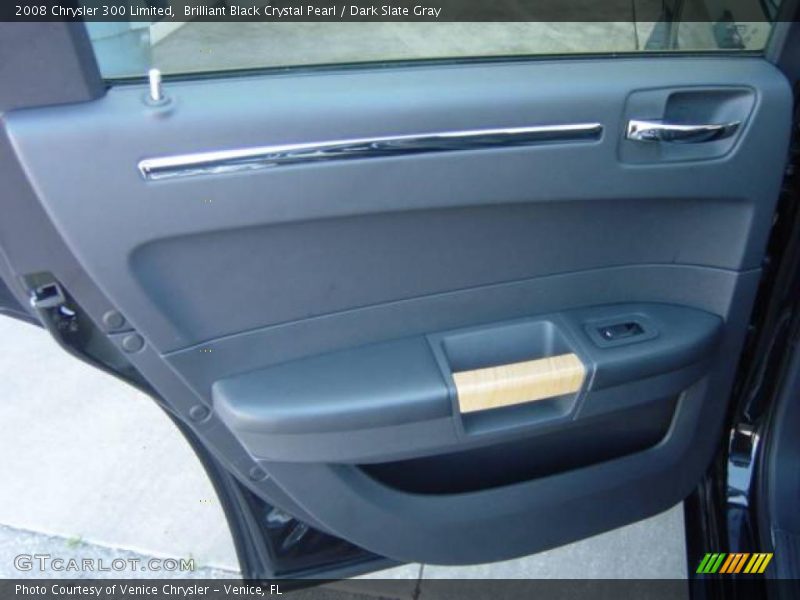 Brilliant Black Crystal Pearl / Dark Slate Gray 2008 Chrysler 300 Limited