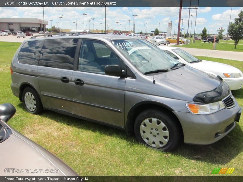 Canyon Stone Silver Metallic / Quartz 2000 Honda Odyssey LX