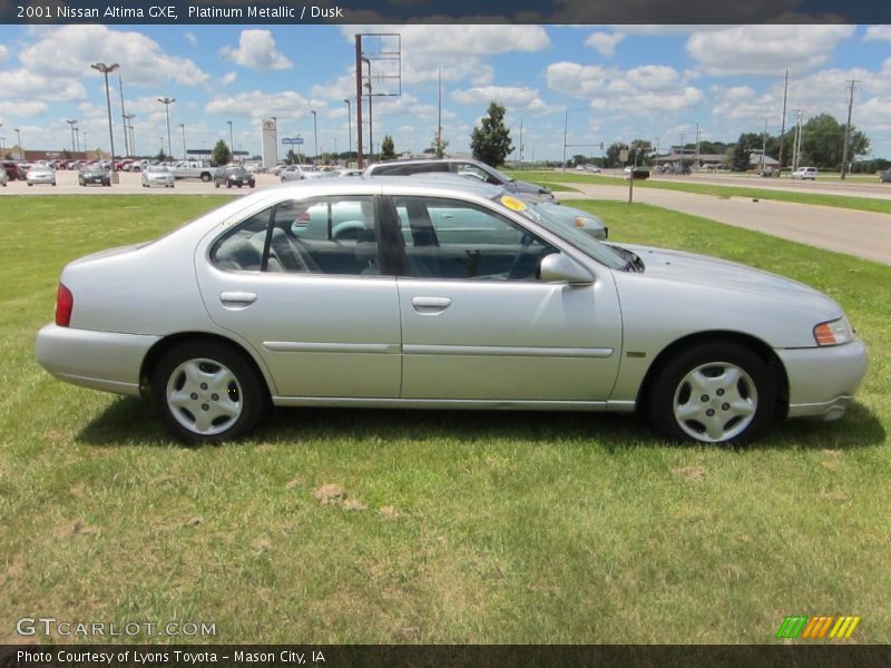 Platinum Metallic / Dusk 2001 Nissan Altima GXE