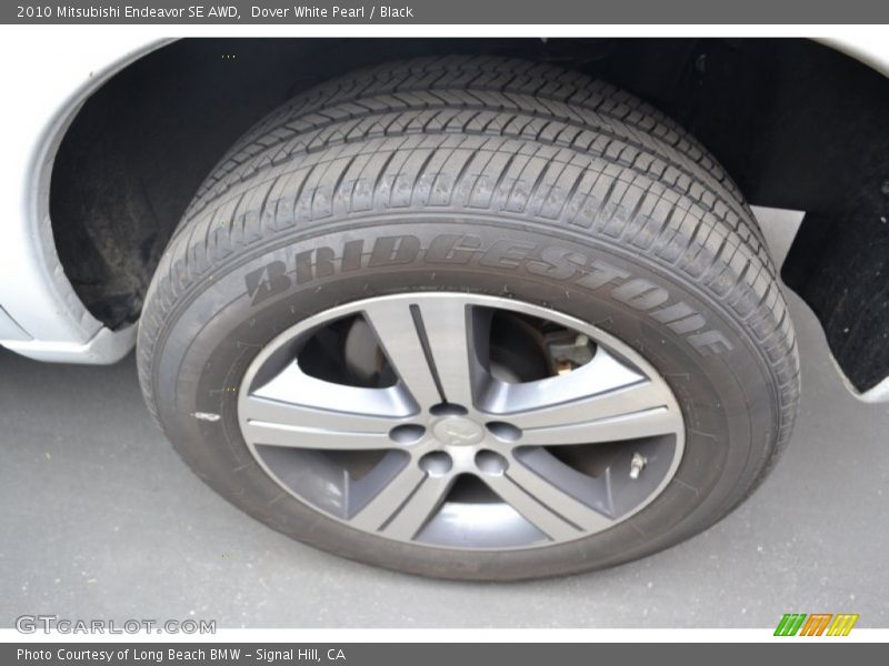  2010 Endeavor SE AWD Wheel