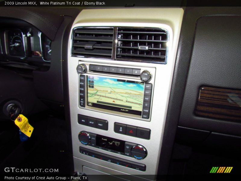 White Platinum Tri Coat / Ebony Black 2009 Lincoln MKX