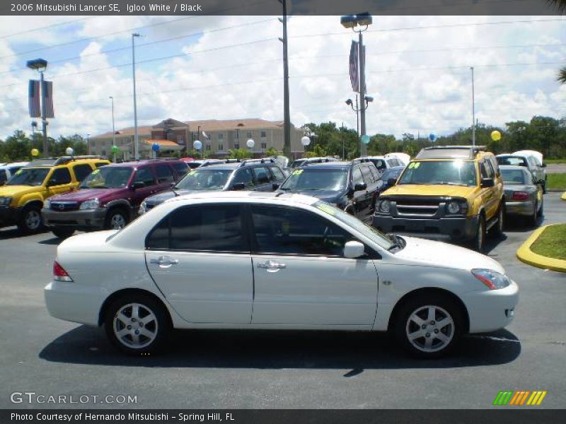 Igloo White / Black 2006 Mitsubishi Lancer SE
