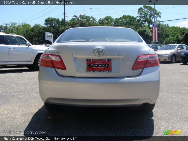 Classic Silver Metallic / Ash 2009 Toyota Camry LE