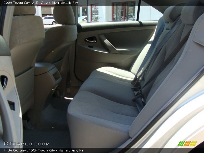 Classic Silver Metallic / Ash 2009 Toyota Camry LE