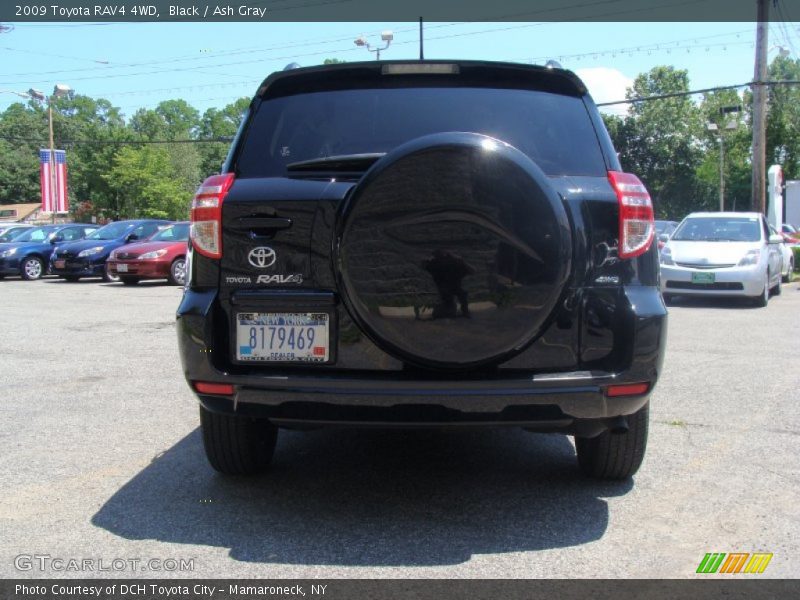 Black / Ash Gray 2009 Toyota RAV4 4WD