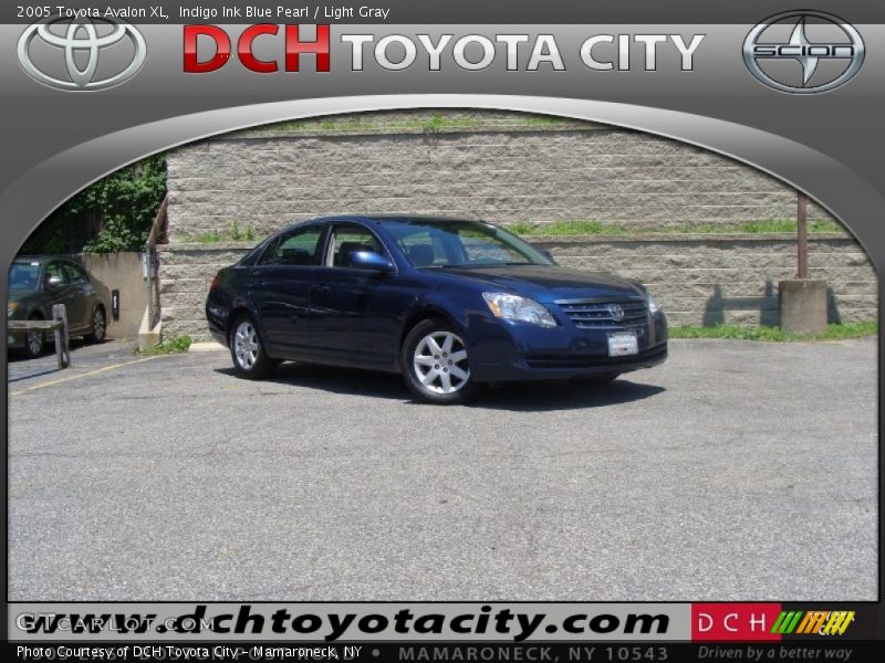 Indigo Ink Blue Pearl / Light Gray 2005 Toyota Avalon XL