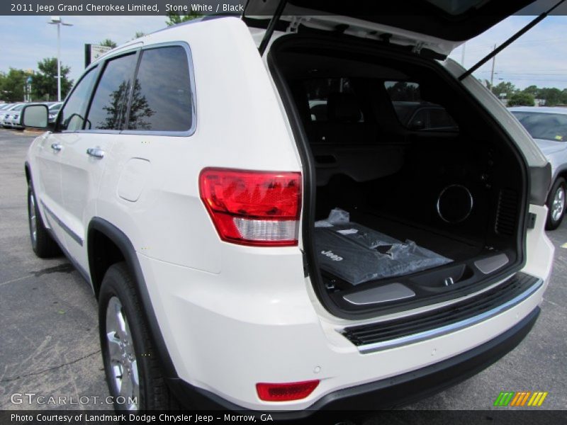 Stone White / Black 2011 Jeep Grand Cherokee Limited