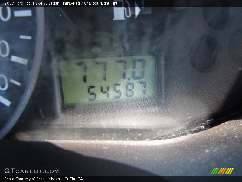 Infra-Red / Charcoal/Light Flint 2007 Ford Focus ZX4 SE Sedan