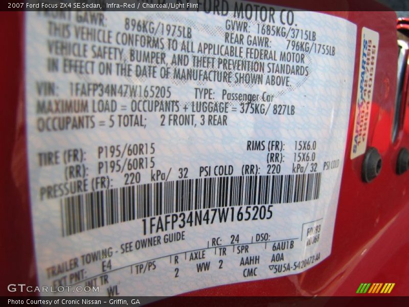 Infra-Red / Charcoal/Light Flint 2007 Ford Focus ZX4 SE Sedan