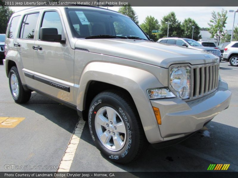 Light Sandstone Metallic / Pastel Pebble Beige 2011 Jeep Liberty Sport