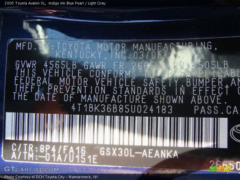 Indigo Ink Blue Pearl / Light Gray 2005 Toyota Avalon XL