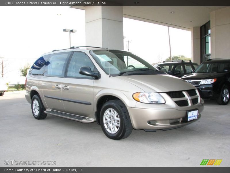 Light Almond Pearl / Taupe 2003 Dodge Grand Caravan eL