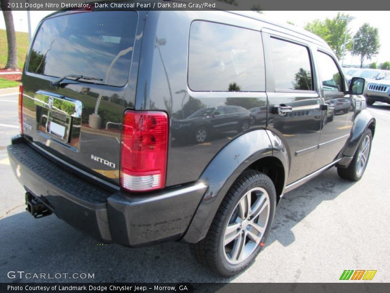 Dark Charcoal Pearl / Dark Slate Gray/Red 2011 Dodge Nitro Detonator