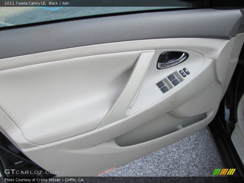 Black / Ash 2011 Toyota Camry LE
