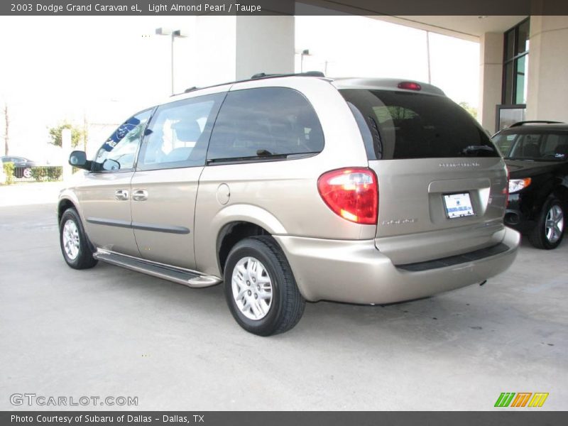 Light Almond Pearl / Taupe 2003 Dodge Grand Caravan eL