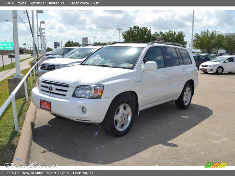 Super White / Ash 2004 Toyota Highlander Limited V6