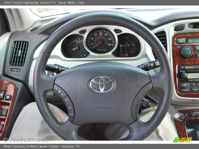 Super White / Ash 2004 Toyota Highlander Limited V6