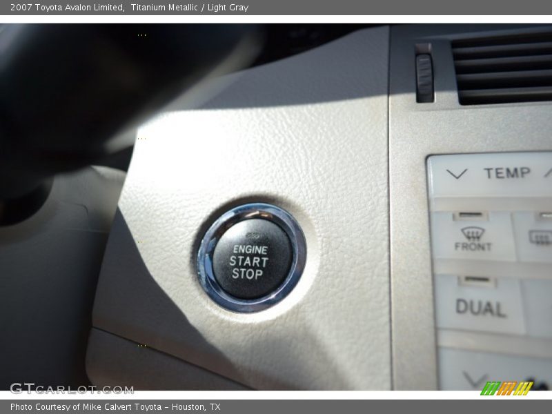 Titanium Metallic / Light Gray 2007 Toyota Avalon Limited
