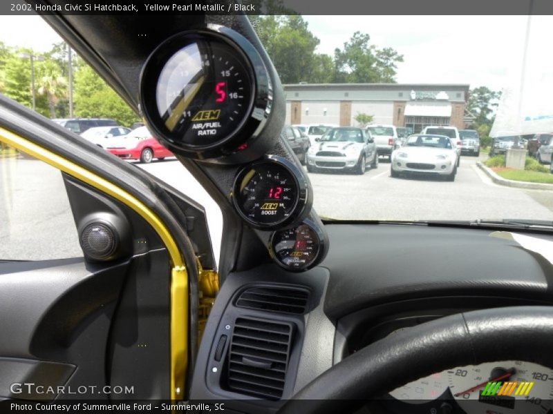 Yellow Pearl Metallic / Black 2002 Honda Civic Si Hatchback