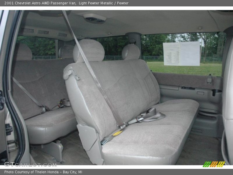 Light Pewter Metallic / Pewter 2001 Chevrolet Astro AWD Passenger Van