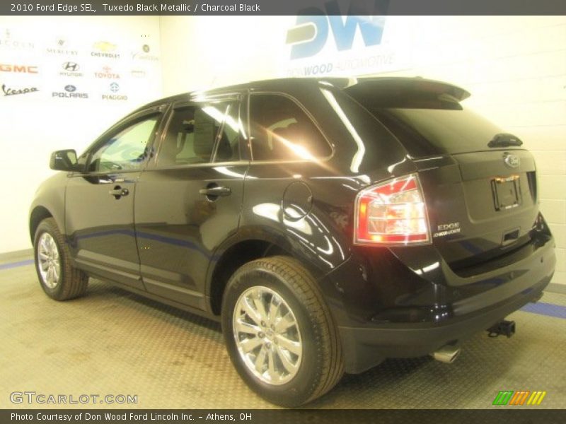 Tuxedo Black Metallic / Charcoal Black 2010 Ford Edge SEL
