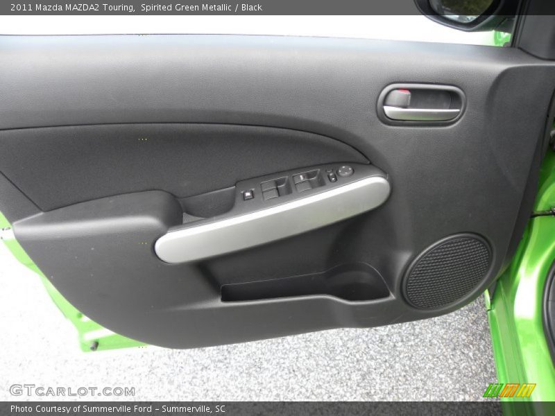 Door Panel of 2011 MAZDA2 Touring