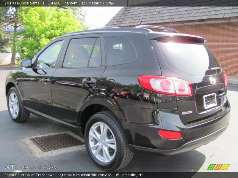 Phantom Black Metallic / Gray 2010 Hyundai Santa Fe SE 4WD