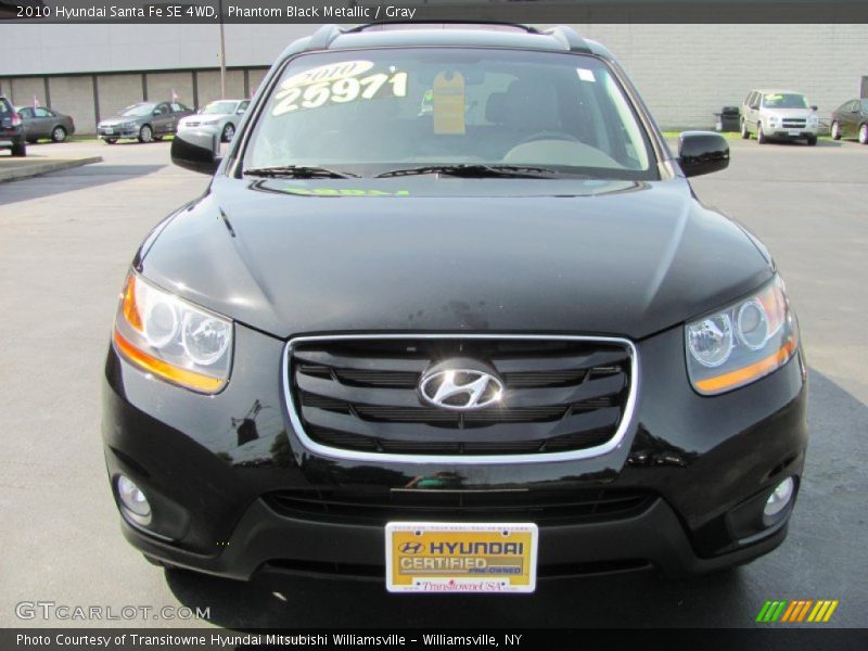 Phantom Black Metallic / Gray 2010 Hyundai Santa Fe SE 4WD