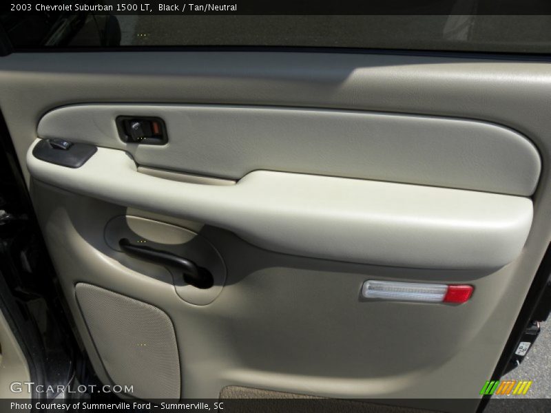 Black / Tan/Neutral 2003 Chevrolet Suburban 1500 LT