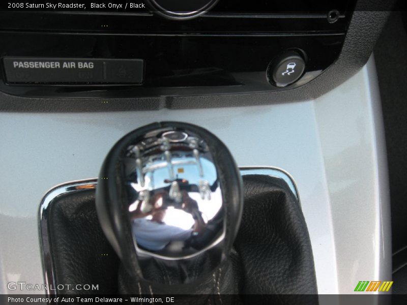Black Onyx / Black 2008 Saturn Sky Roadster