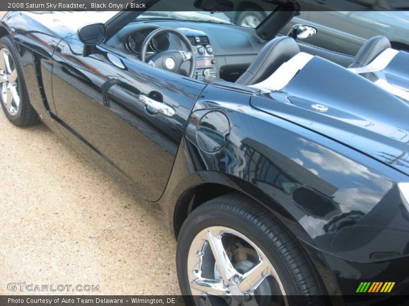 Black Onyx / Black 2008 Saturn Sky Roadster