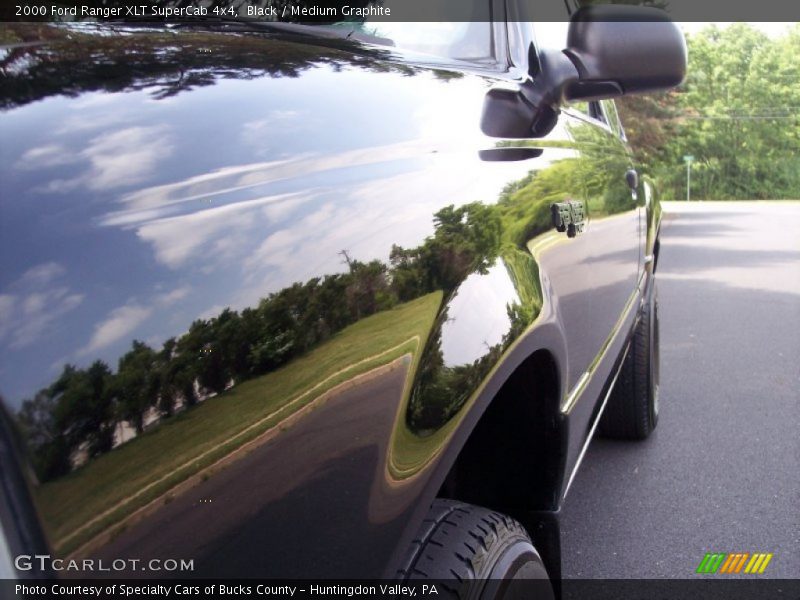 Black / Medium Graphite 2000 Ford Ranger XLT SuperCab 4x4