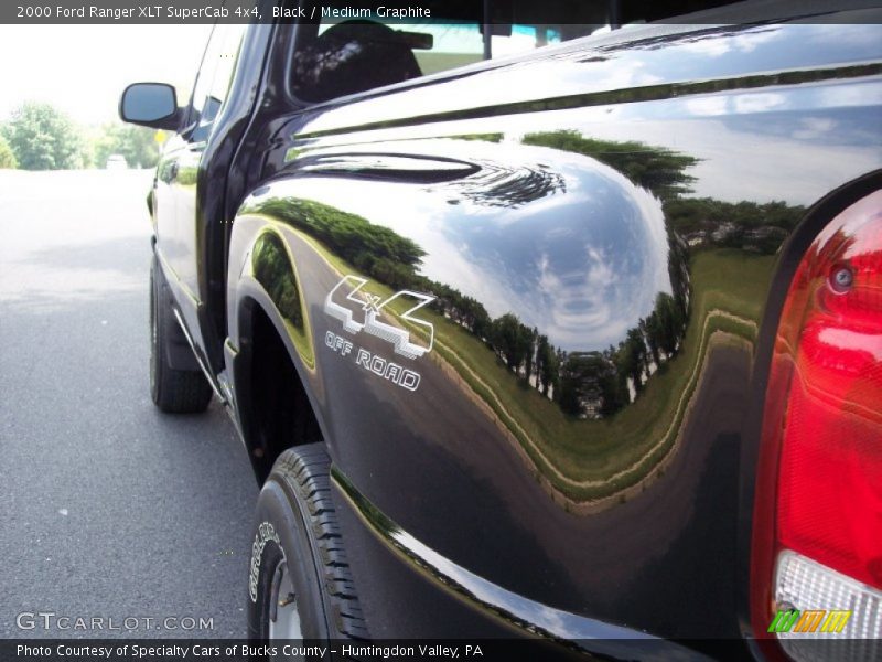 Black / Medium Graphite 2000 Ford Ranger XLT SuperCab 4x4