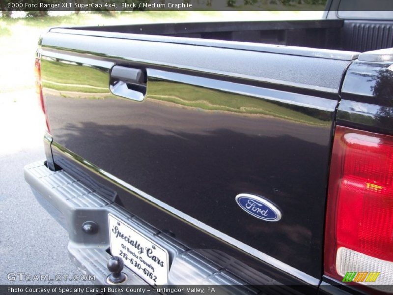 Black / Medium Graphite 2000 Ford Ranger XLT SuperCab 4x4