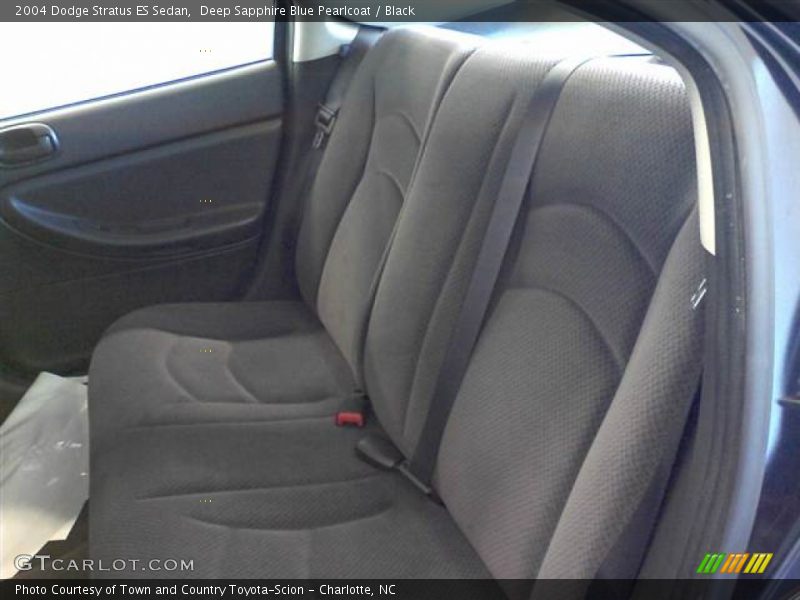 Deep Sapphire Blue Pearlcoat / Black 2004 Dodge Stratus ES Sedan