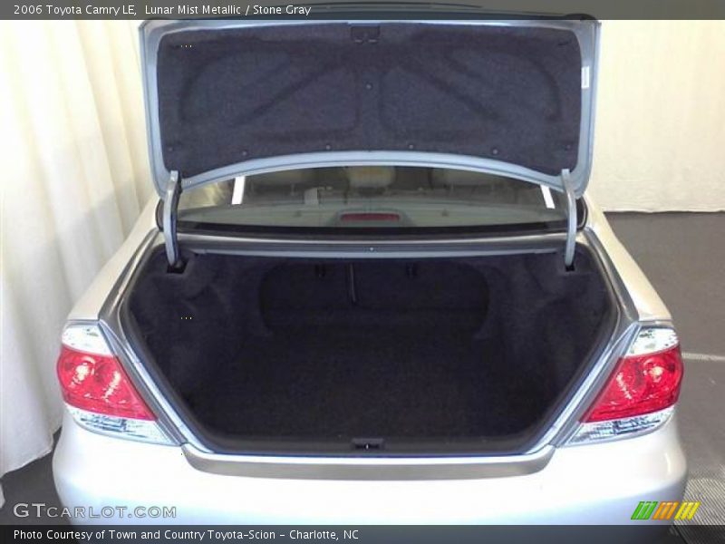 Lunar Mist Metallic / Stone Gray 2006 Toyota Camry LE