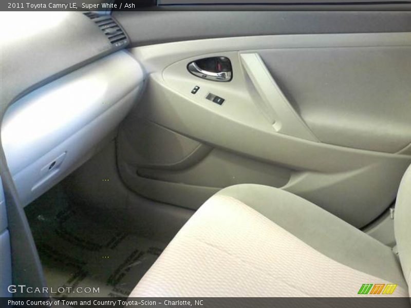 Super White / Ash 2011 Toyota Camry LE