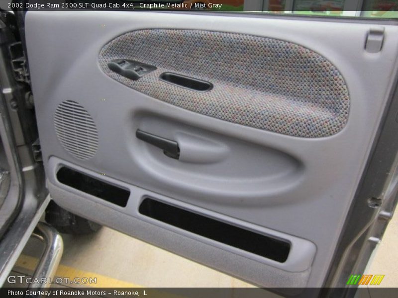 Door Panel of 2002 Ram 2500 SLT Quad Cab 4x4