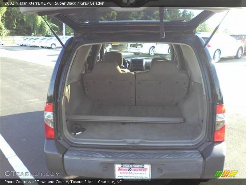 Super Black / Gray Celadon 2002 Nissan Xterra XE V6