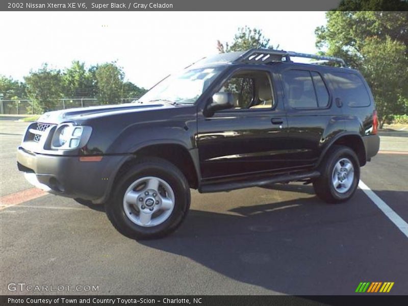 Super Black / Gray Celadon 2002 Nissan Xterra XE V6