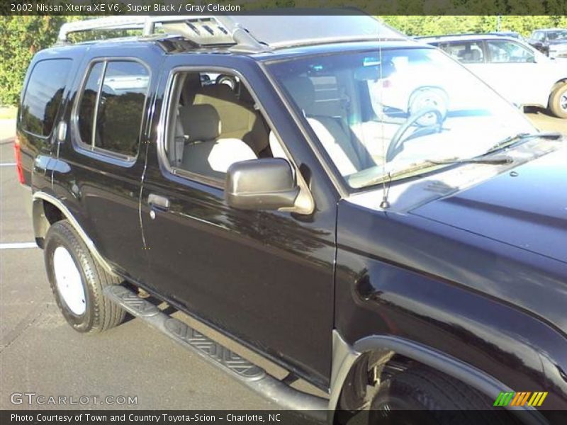 Super Black / Gray Celadon 2002 Nissan Xterra XE V6