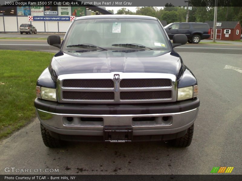 Patriot Blue Pearl / Mist Gray 2001 Dodge Ram 1500 ST Club Cab 4x4